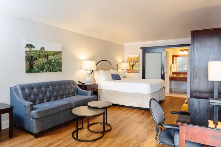 Room 10 of 67